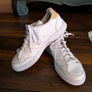 adidas White and Tan Women's Sneakers